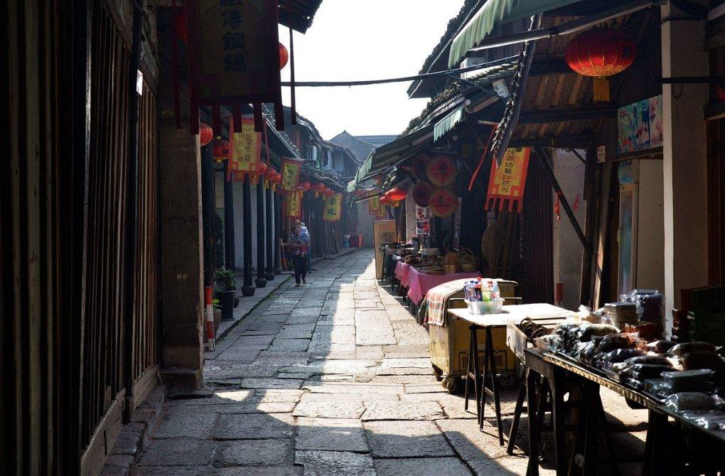 给大家科普一下大连!去发现王国应住那家宾馆(如家,7天之类的) - 百度贴吧